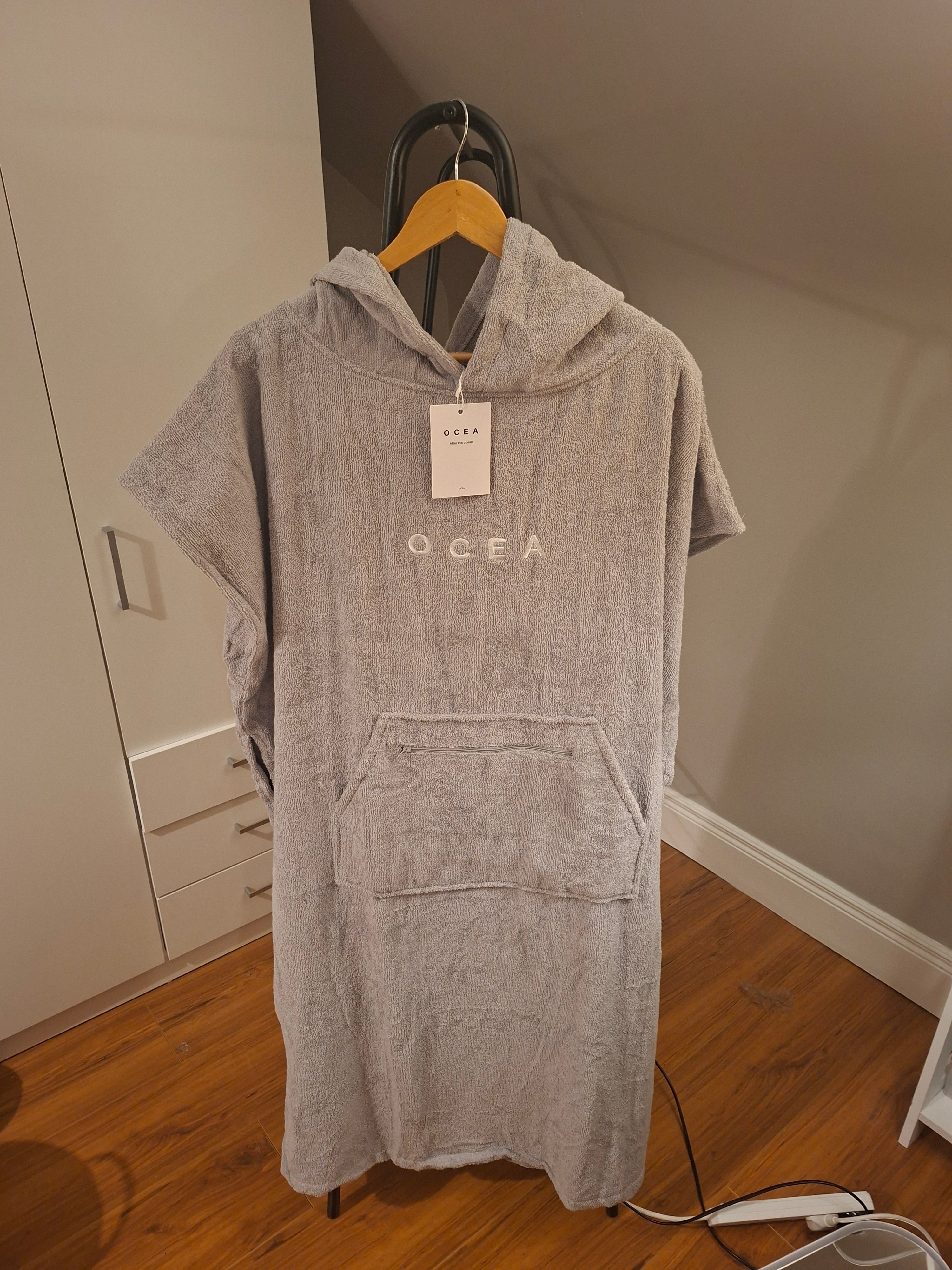 OCEA Premium Cotton Changing Poncho – Grey